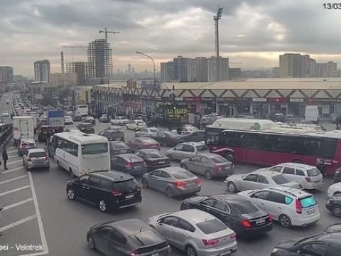 Paytaxtın bu küçələrində tıxac var - SİYAHI
