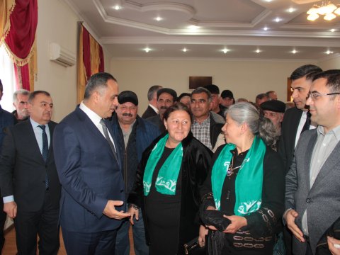 Qızılhacılı qəsəbəsində səyyar qəbul keçirilib - FOTO