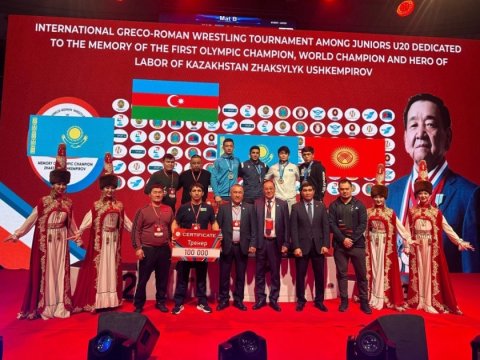 Güləşçilərimiz Qazaxıstanda 10 medal qazandılar