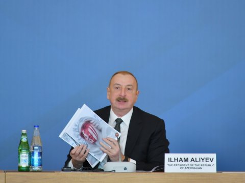 Fransada Natəvanın heykəlinə qarşı vandalizm ikili standartların nümayişidir