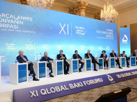XI Qlobal Bakı Forumu panel iclasları ilə davam edir - FOTO