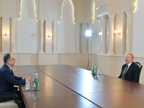 İlham Əliyev Albaniya Prezidenti ilə görüşüb