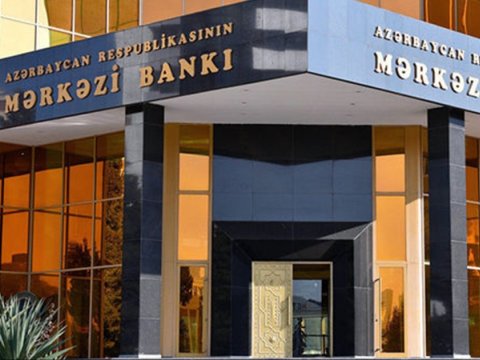 Hərracda dollara tələbat cüzi artıb