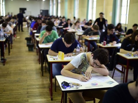 Qəbul imtahanında YENİLİK: Antiterror tədbirlərindən suallar salınacaq