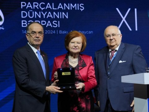 “Nizami Gəncəvi Beynəlxalq mükafatı”nın təqdimetmə mərasimi