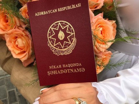 Azərbaycanda hər 3 evlənəndən biri BOŞANIB
