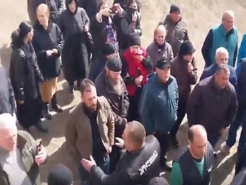 Gürcüstanda xristian və müsəlman icması arasında gərginlik - Namaza qoymadılar