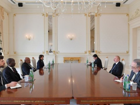 İlham Əliyev Dennis Fransisi qəbul etdi