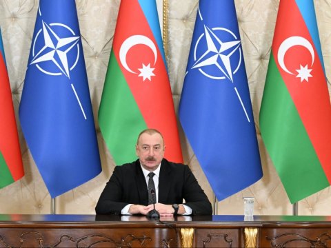 Orduda aparılan islahatlar yaxşı nəticələr verib - PREZİDENT