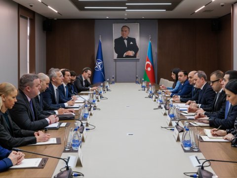 Ceyhun Bayramov sülh gündəliyini Stoltenberqin diqqətinə çatdırdı