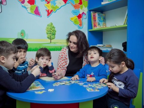 Tərbiyəçi-müəllimlərin vakant yerlər üzrə qeydiyyatı başladı