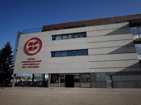 İspaniya Futbol Federasiyasının ofisində axtarış aparıldı
