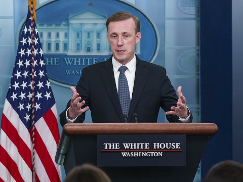 Bayden müşavirini Kiyevə göndərdi