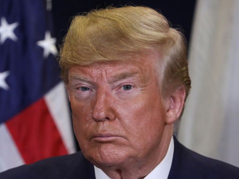 Tramp bu xəstəliyə tutulmaqdan qorxur