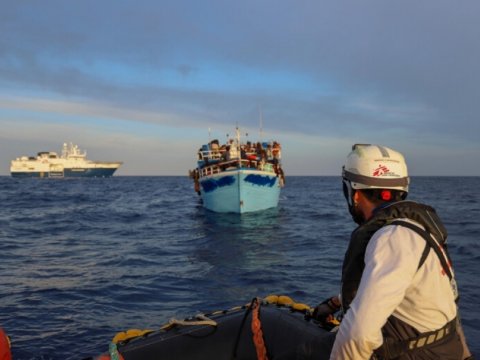 Miqrantları daşıyan qayıq BATDI