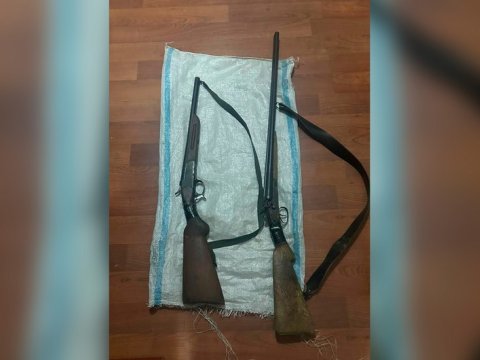 Babasından qalan silahlı polisə təhvil verdi 