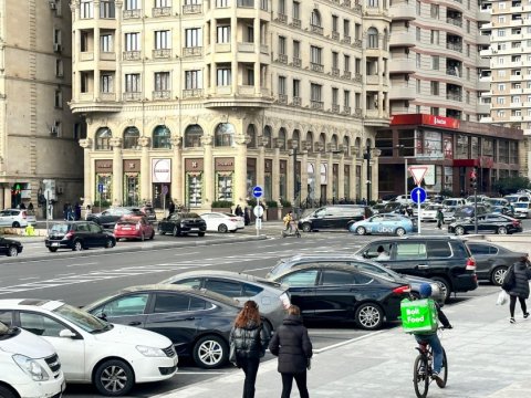 AYNA-dan parklanma qiymətinin bahalaşması ilə bağlı açıqlama - Daxilolmalar xərcləri qarşılamır