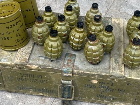Kəlbəcərdə əl qumbaraları tapıldı