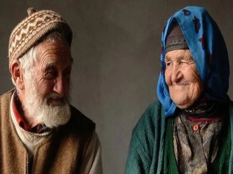 Türkiyə əhalisi qocalır? - Hər 10 nəfərdən biri ahıldır...