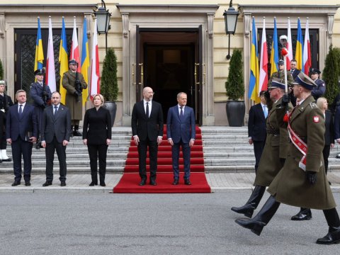 Ukrayna Baş naziri Polşaya getdi