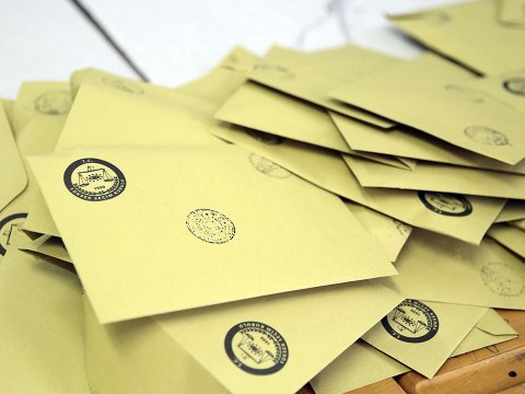 Türkiyədə yerli seçkilər: Paytaxtın bölgələrində bələdiyyələri kim İDARƏ EDƏCƏK?