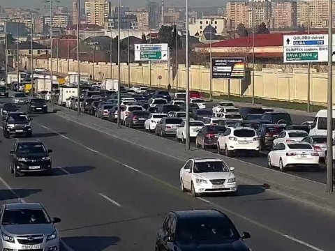 Hazırda tıxac olan yolların SİYAHISI