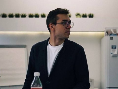 Ukraynalı qaçqınlara yardım layihəsinin həmtəsisçisi Gürcüstandan QOVULDU