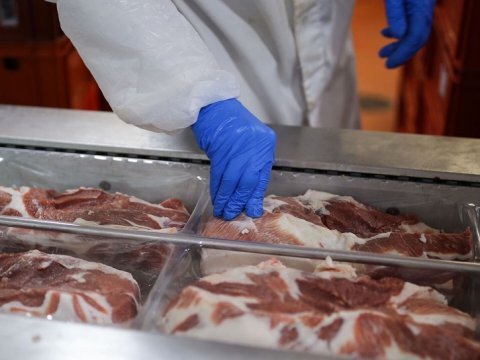 Azərbaycan xaricdən ət alışını artırıb - Ən çox nə idxal edirik...