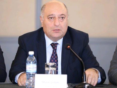 Dünyada pensiya yaşının azaldılması yox, artırılması müzakirə olunur - Komitə sədri