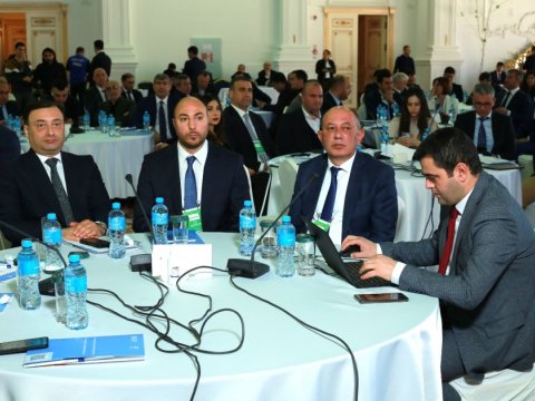 III Aqrobiznesin İnkişafı Forumu çərçivəsində panel sessiyalar keçirilir