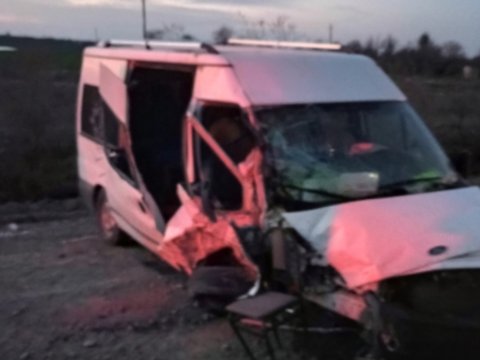 Salyanda ağır qəza - 12 nəfər yaralandı