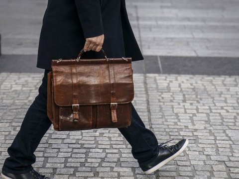 Azərbaycanda siyasi partiyalar nə qədər gəlir əldə edib? - YAP 33 milyon manat...