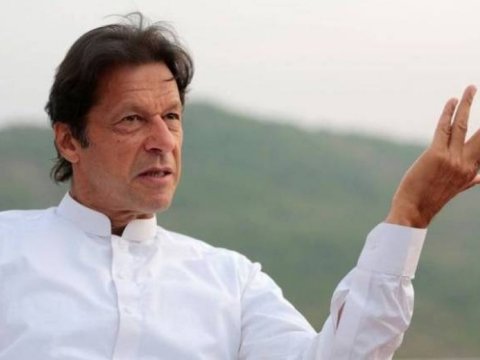 Məhkəmə İmran xanın şikayətini təmin etdi