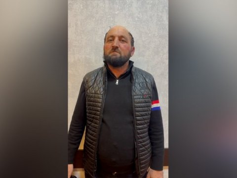 Tanınmamaq üçün 