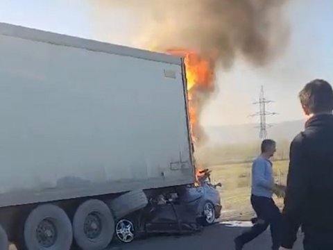 Astarada dəhşət: Bir ailənin üç üzvü yanaraq ÖLDÜ