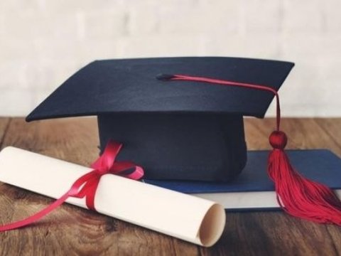 Xaricdə təhsil alan məzunların 43-ü iş AXTARIR