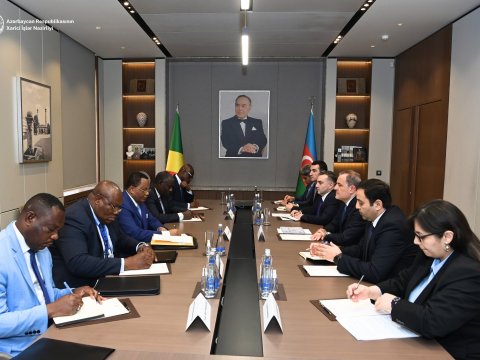 Konqonun xarici işlər naziri Azərbaycana GƏLDİ