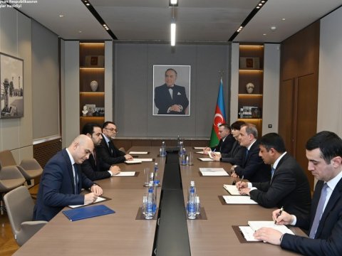 Ceyhun Bayramov Baş katiblə görüşdü 