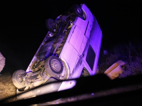 Xocavənddə fəhlələri daşıyan maşın aşdı - 8 yaralı 