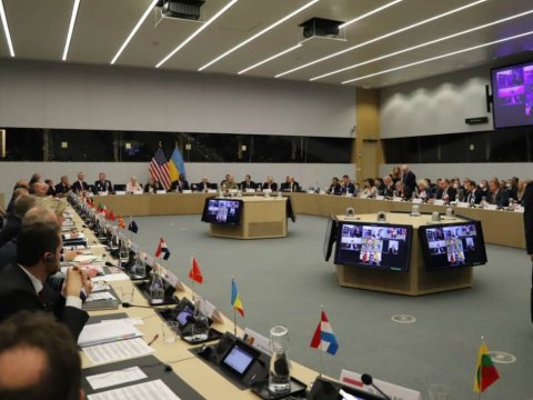 Tramp seçilsə, Ramşteyn formatının aqibəti necə olacaq?