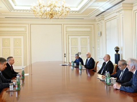 İlham Əliyev Beqlovu qəbul etdi - FOTO