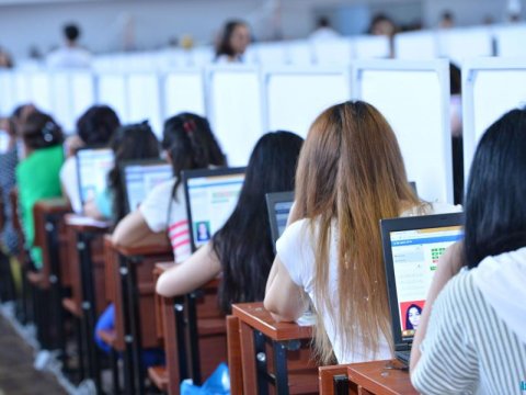 Qəbulu test imtahanı ilə aparılacaq dövlət qulluğu vəzifələrinin sayı artırıldı