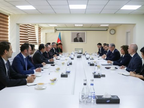 Muxtar Babayev Yevgeni Jukovla COP29-u müzakirə edib