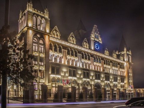 Məşhur özəl məktəb dövlət nəfinə alındı: 24 milyon 400 min manat...