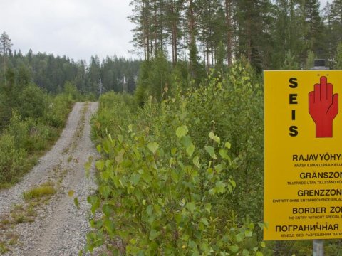 Finlandiya Rusiya ilə sərhədini AÇMAYACAQ