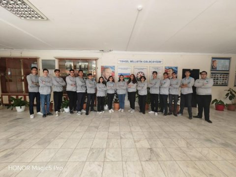 Bir məktəbin 16 şagirdi buraxılış imtahanında riyaziyyatdan 100 bal TOPLADI