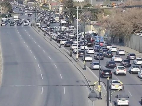 Hazırda tıxac olan yolların SİYAHISI 
