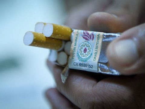 Azərbaycandan Gürcüstana 3 milyard ədəd siqaret ixac edəcək