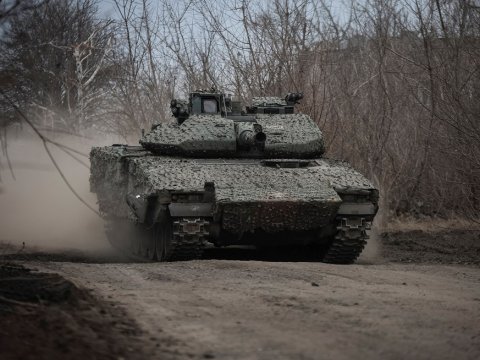 Rusiya Ukraynanın şərqinə doğru irəliləyir - ABŞ yardımı gecikir...