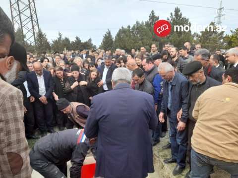 Kütləvi məzarlıqdan tapılan ər-arvadın qalıqları dəfn olundu - FOTO